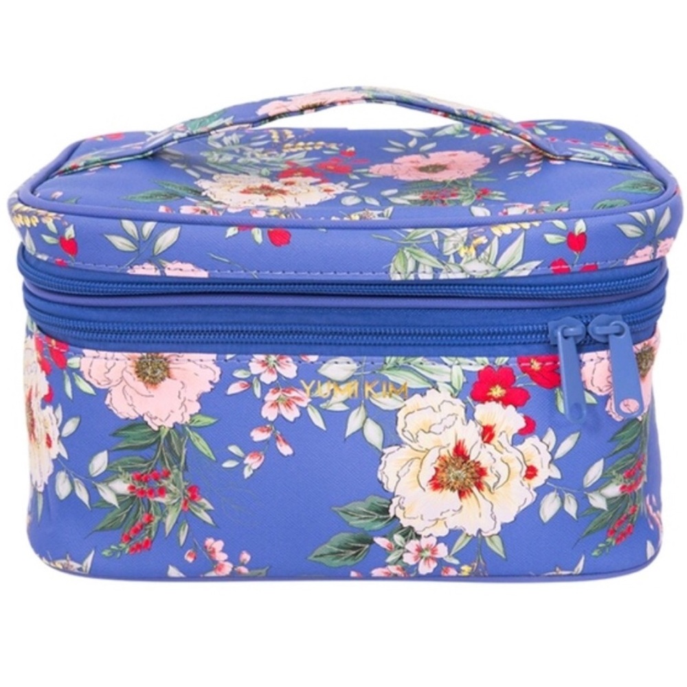 Makeup case